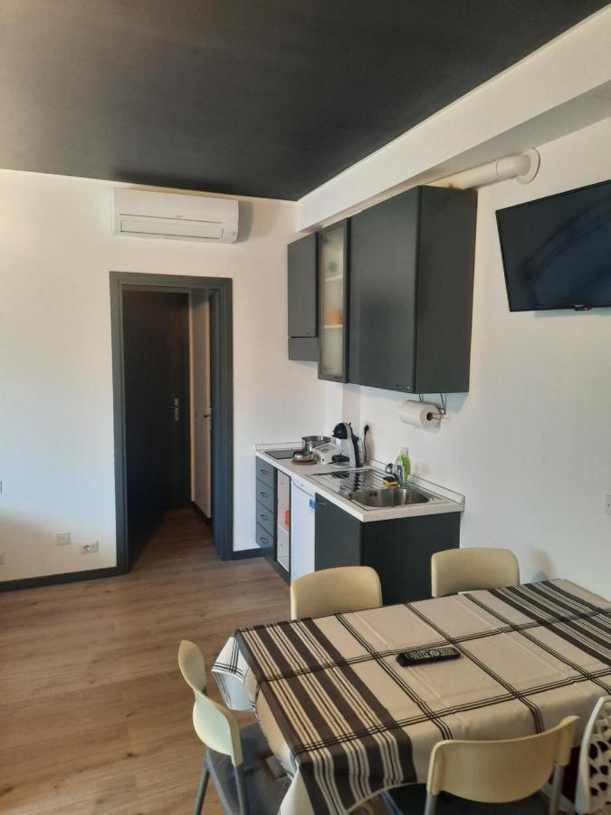 Готель Casa Leonardo Airport Azzano San Paolo Екстер'єр фото